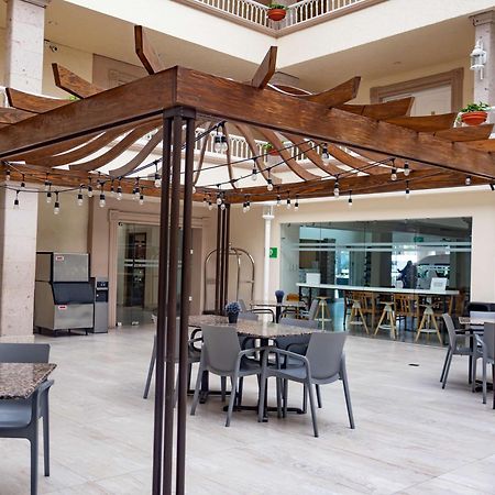 Best Western Plus Monterrey Colon ภายนอก รูปภาพ