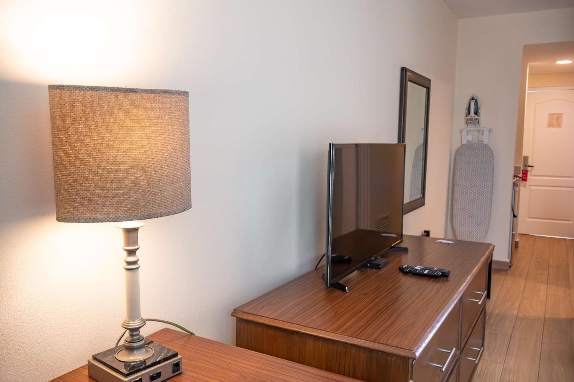 Best Western Plus Monterrey Colon ภายนอก รูปภาพ
