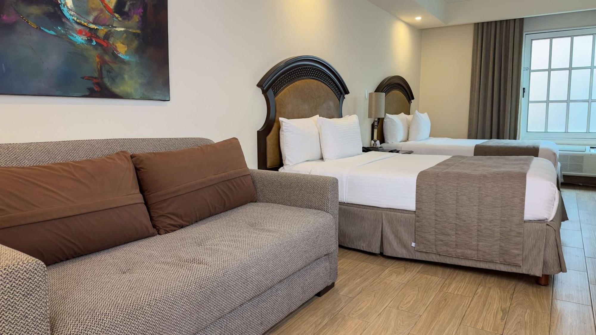 Best Western Plus Monterrey Colon ภายนอก รูปภาพ