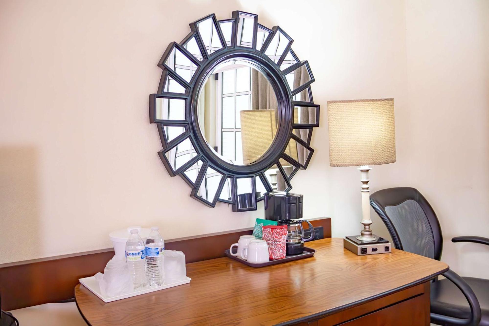 Best Western Plus Monterrey Colon ภายนอก รูปภาพ