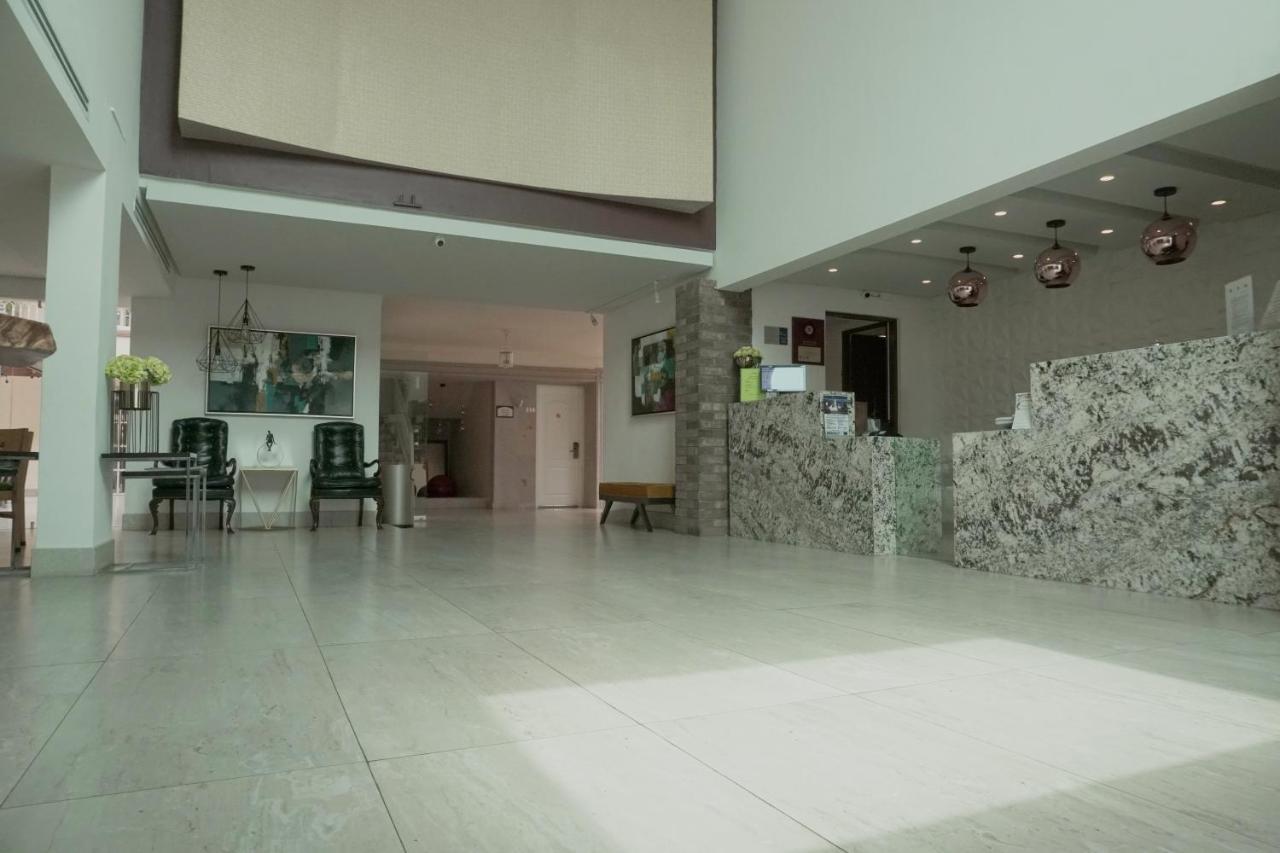 Best Western Plus Monterrey Colon ภายนอก รูปภาพ