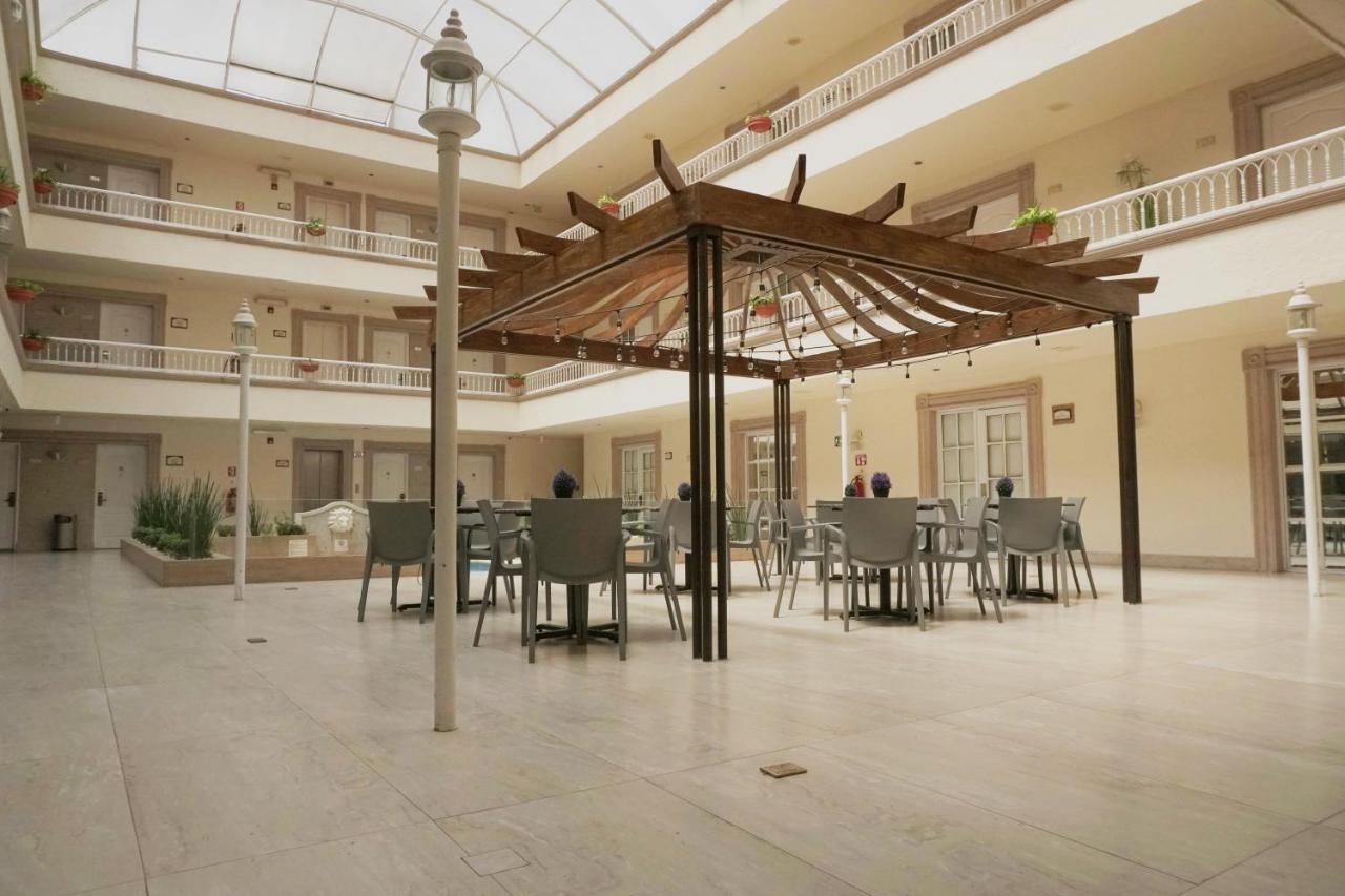 Best Western Plus Monterrey Colon ภายนอก รูปภาพ