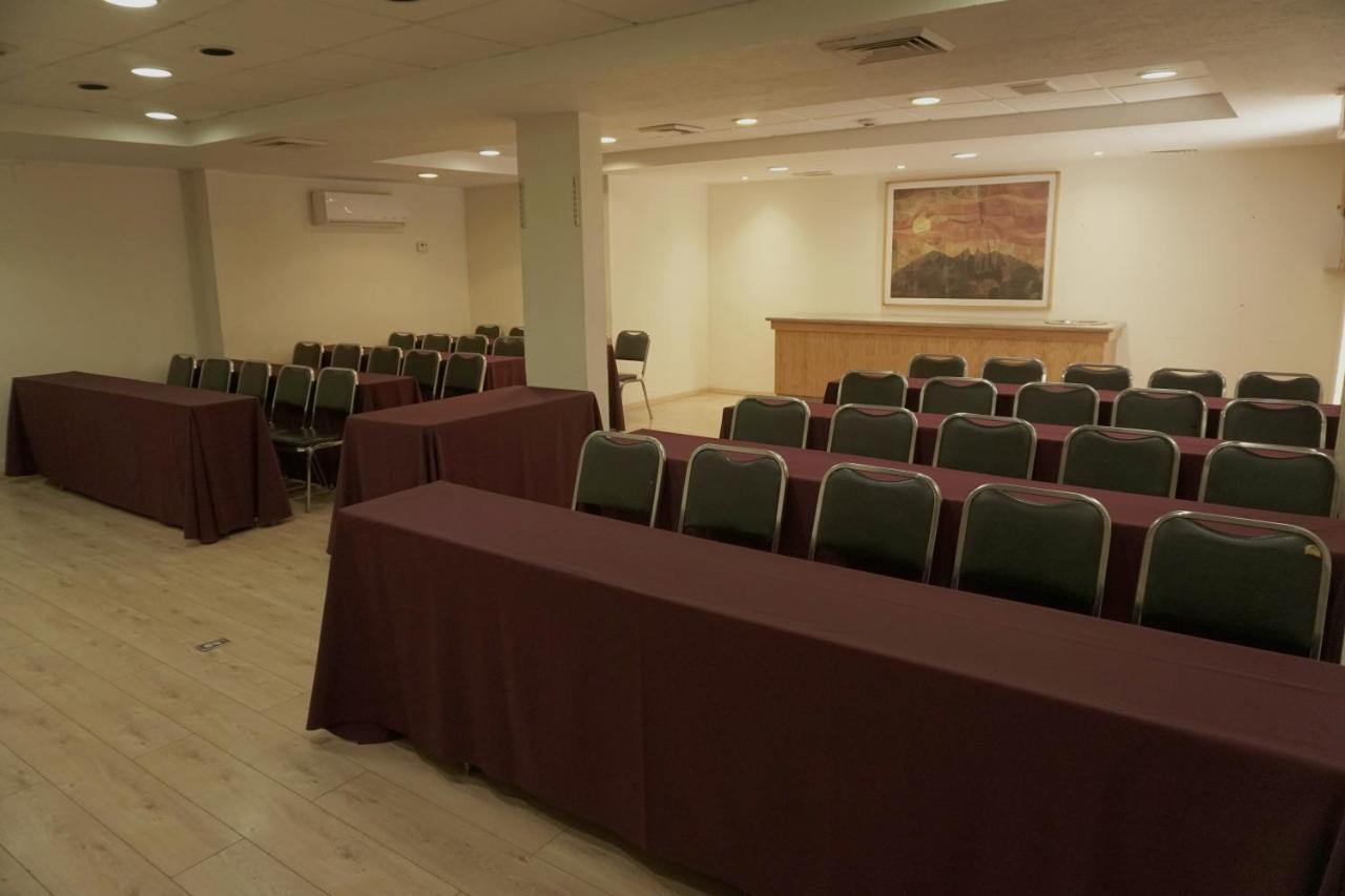 Best Western Plus Monterrey Colon ภายนอก รูปภาพ